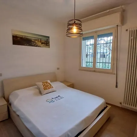 Apartment Cv008 - Cervia, Trilocale Ristrutturato Con Aria Condizionata Sul Lungomare *