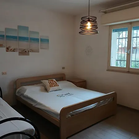 Cv008 - Cervia, Trilocale Ristrutturato Con Aria Condizionata Sul Lungomare Apartamento Cervia